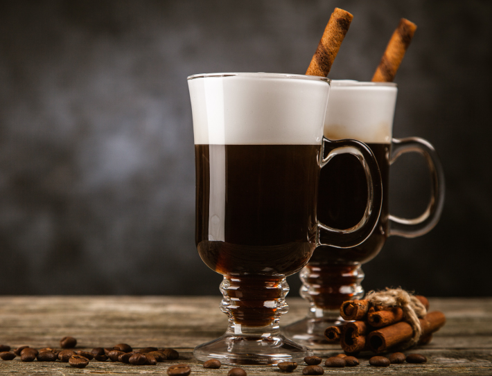 アイリッシュコーヒー(ウイスキー+コーヒー)