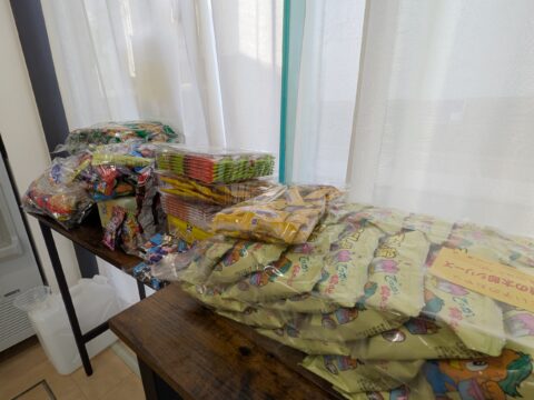 お菓子の仕入れ完了