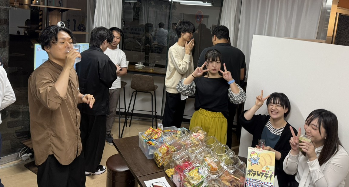 お酒・ドリンク飲み放題!お菓子食べ放題!