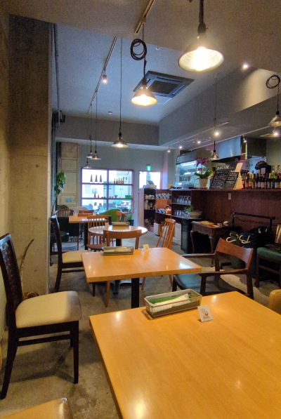 cafe KAKAOcの店内