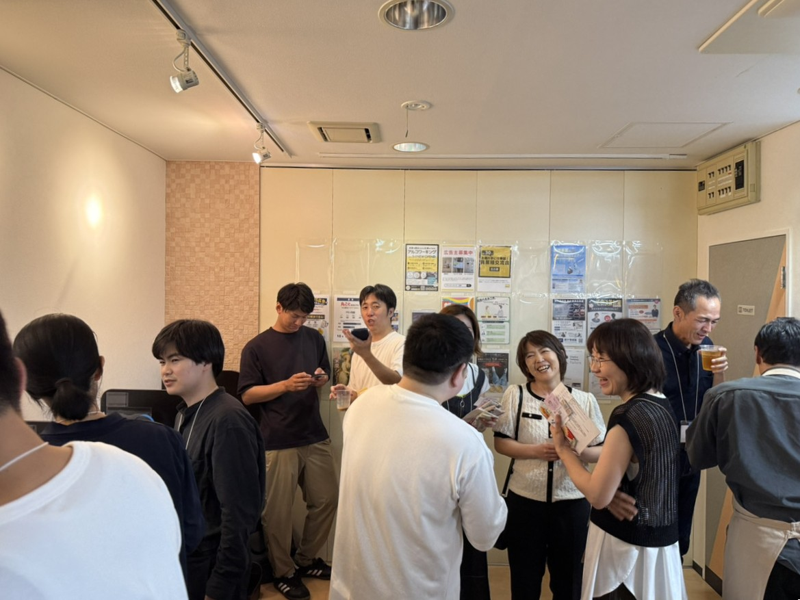 アルコワ異業種交流会を開催している様子